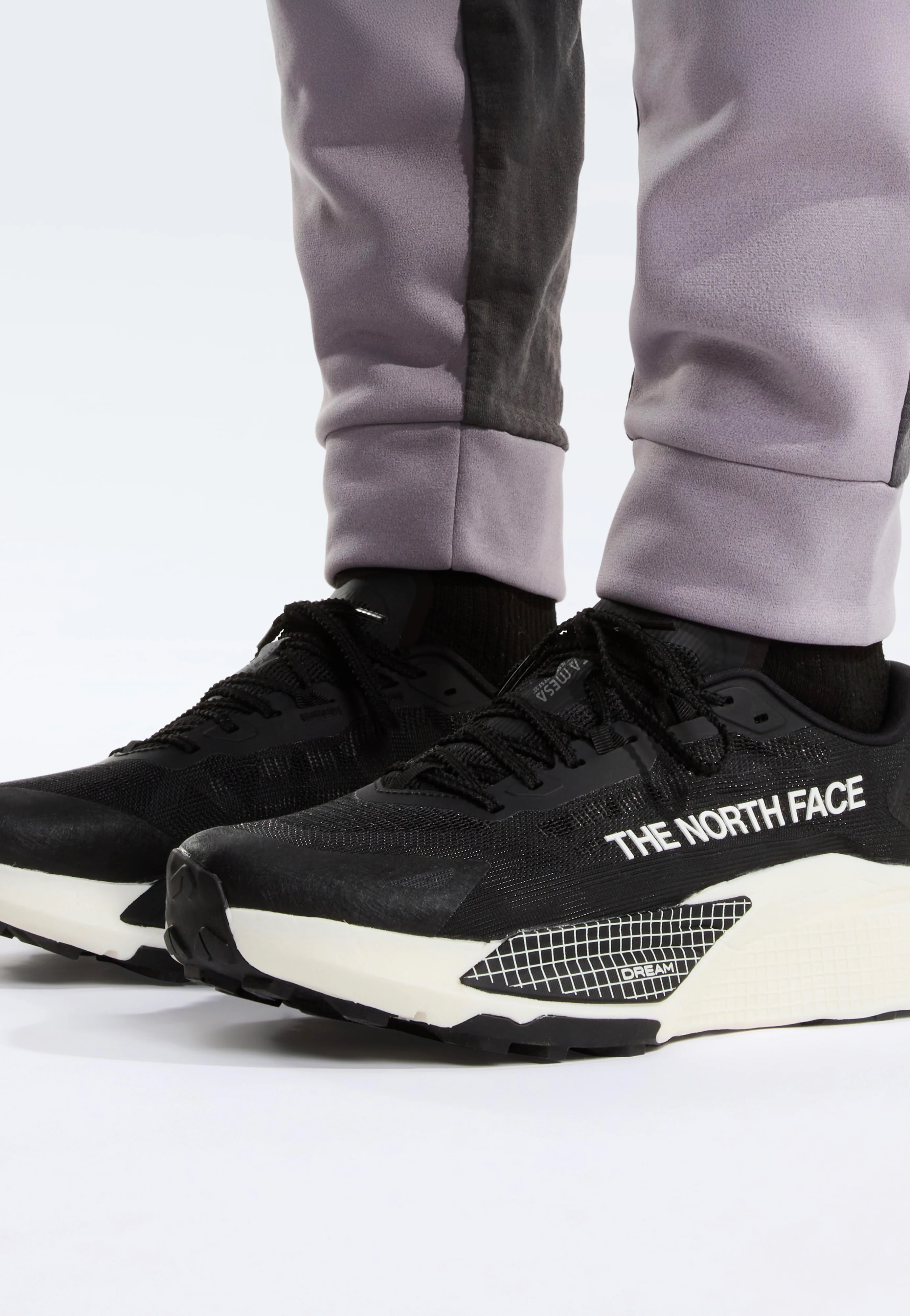 Altamesa 500 V2 TNF Black/White Ash - Shoes - Image 2