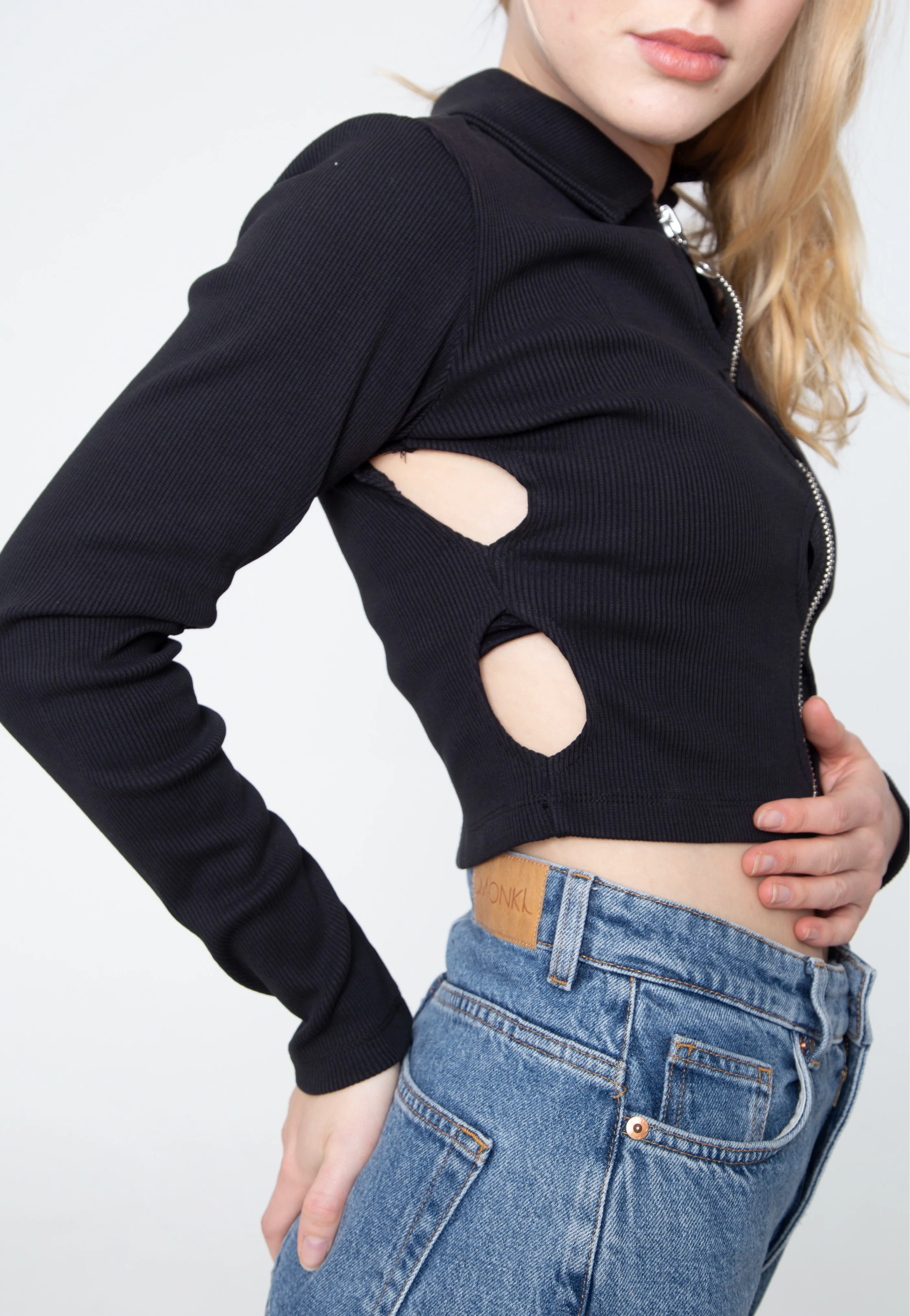 Wednesday Black - Top - Image 3