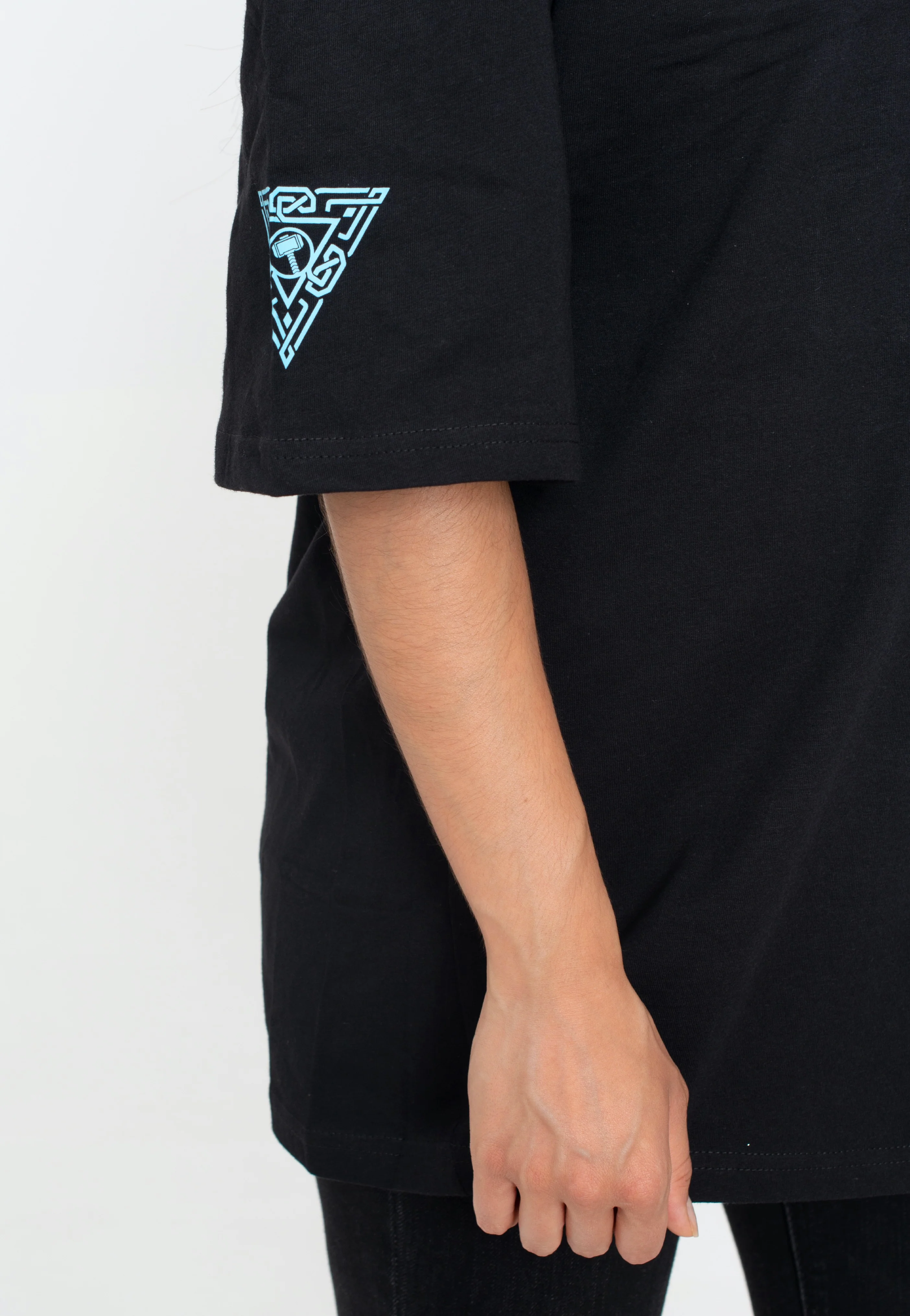 Love And Thunder: Raise Your Hammer Oversized - T-Shirt - Image 3