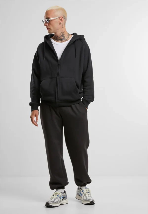 Basic Essential Black - Sweat Pants - Image 2