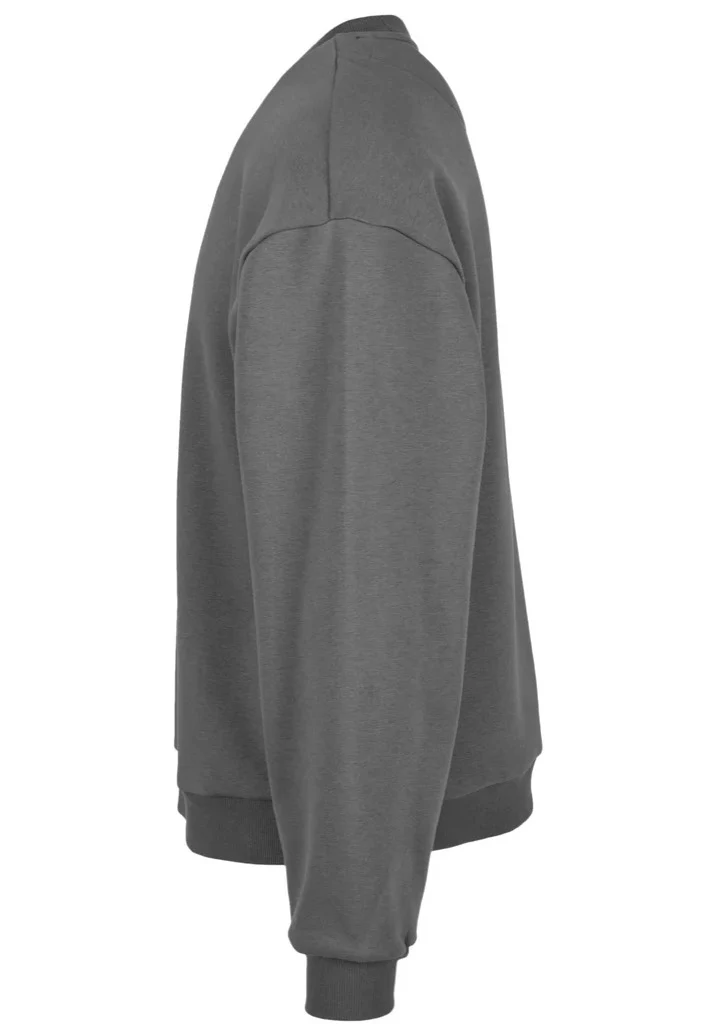 Fluffy Magnet - Sweater - Image 7