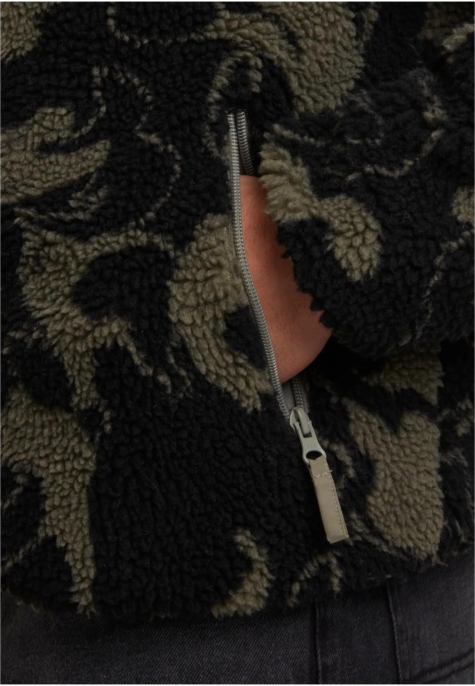 Pattern Teddy Oliveswirl - Jacket - Image 6