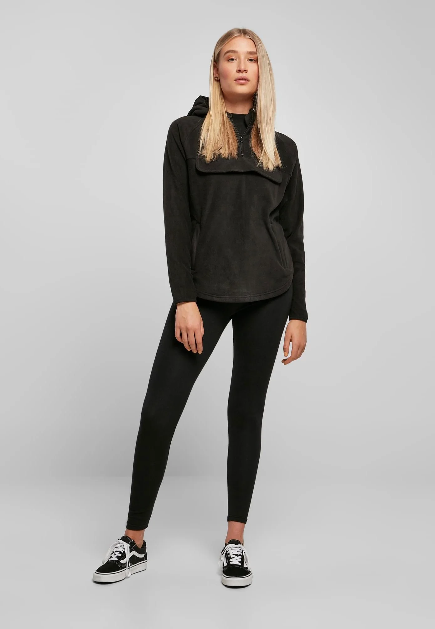 Polar Fleece Pull Over Black - Hoodie