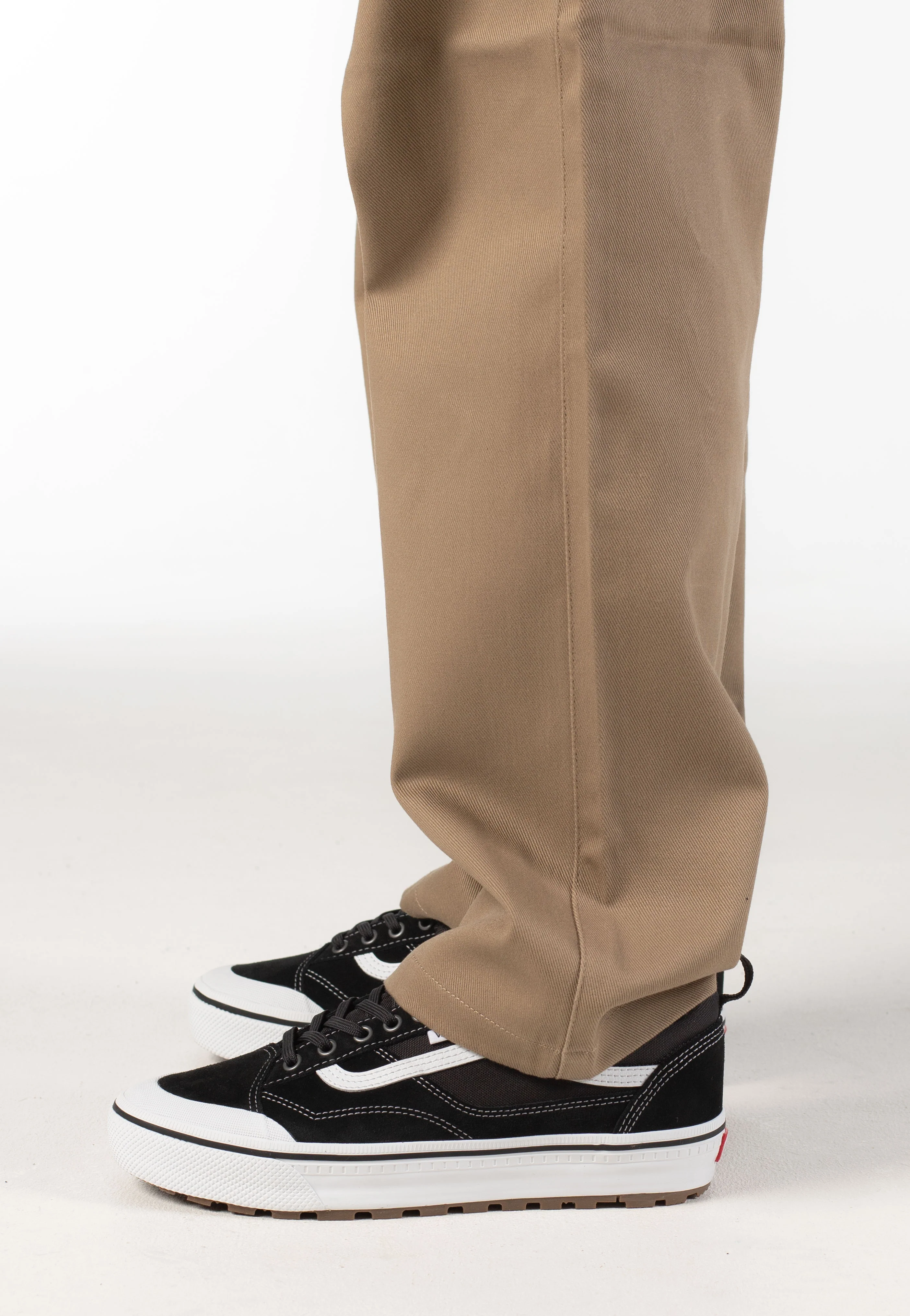 MTE Old Skool Waterproof Insulated Black/White - Shoes - Image 5