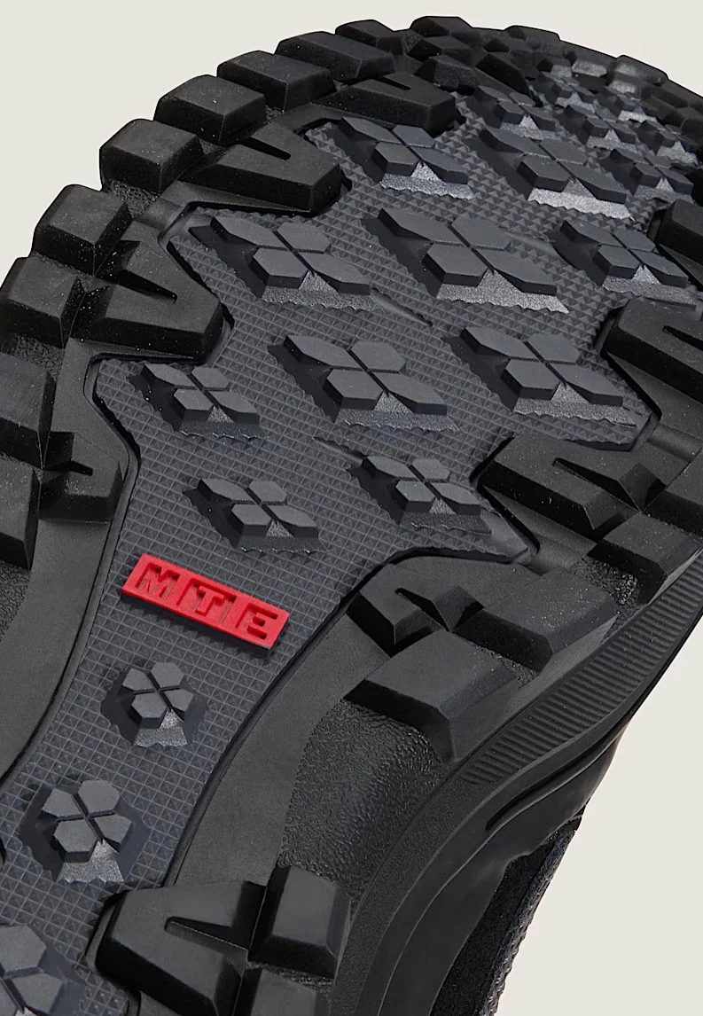 MTE Sk8-Hi Gore-Tex Insulated Black/Black - Shoes - Image 10