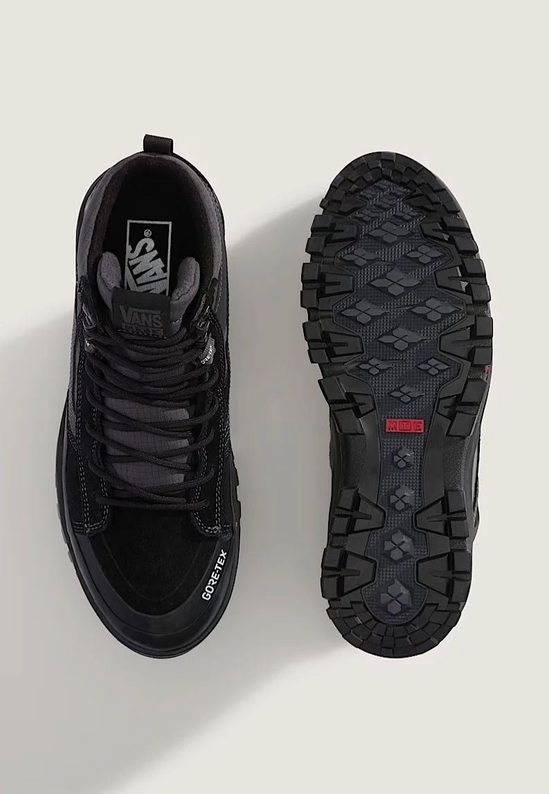 MTE Sk8-Hi Gore-Tex Insulated Black/Black - Shoes - Image 2
