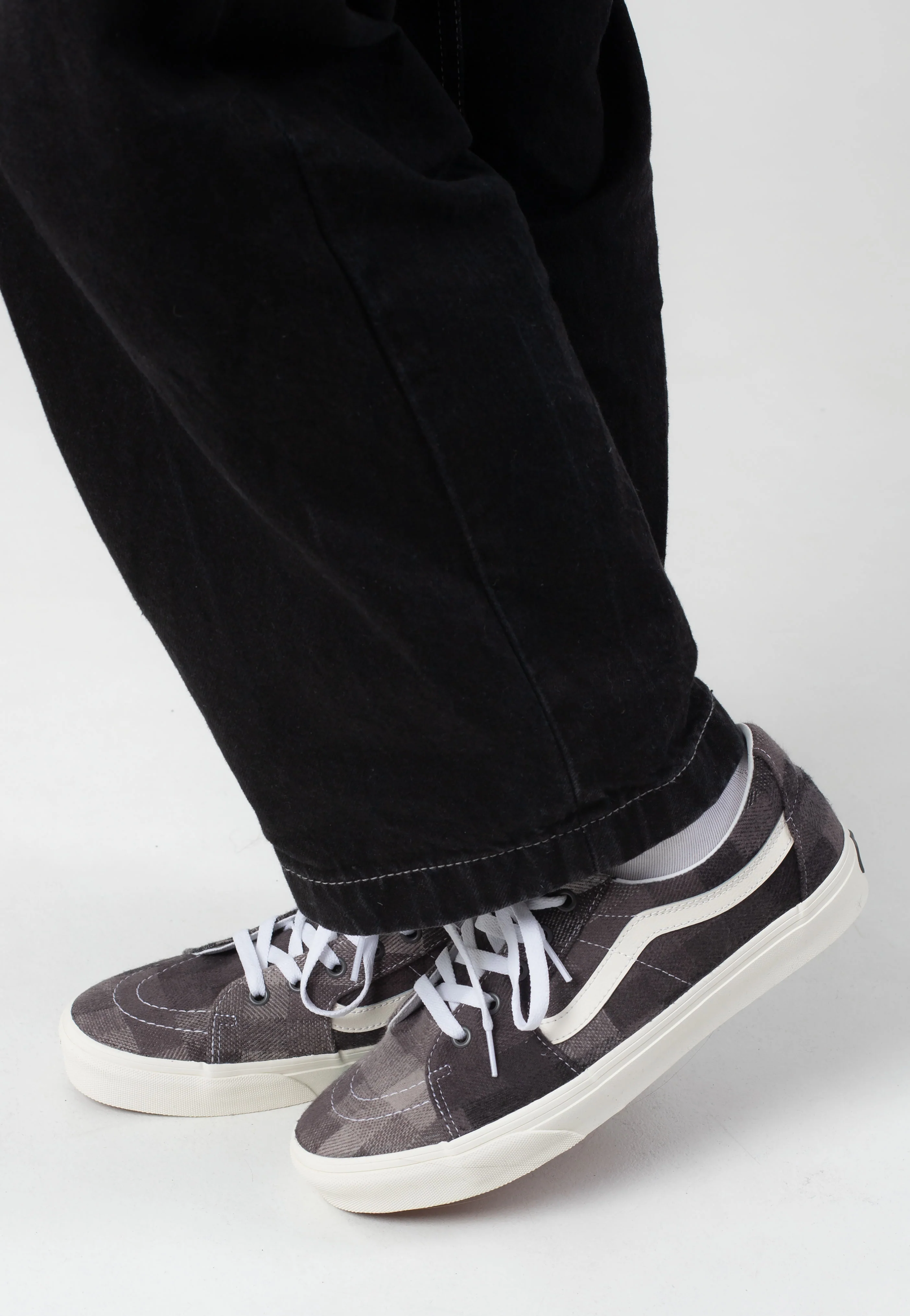 SK8-Low Sweater Check Gray - Shoes - Image 5
