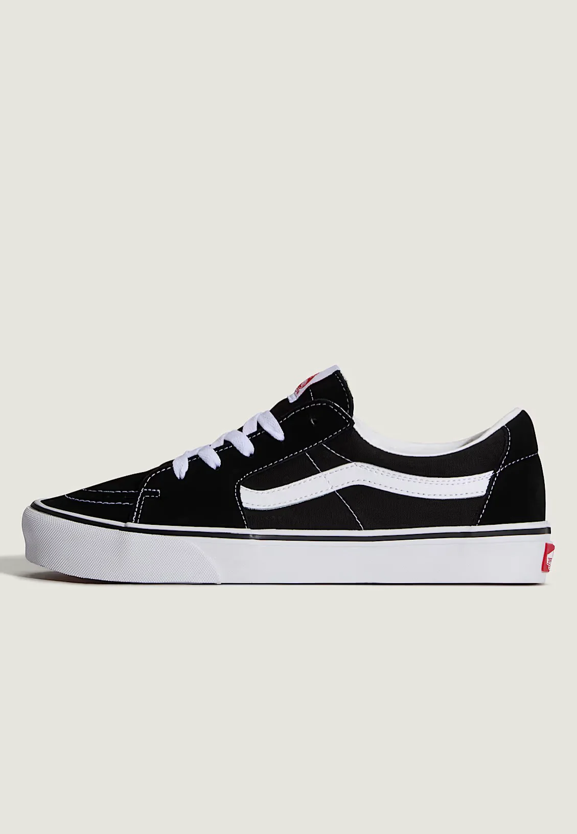 UA Sk8-Low Black/True White - Shoes - Image 4