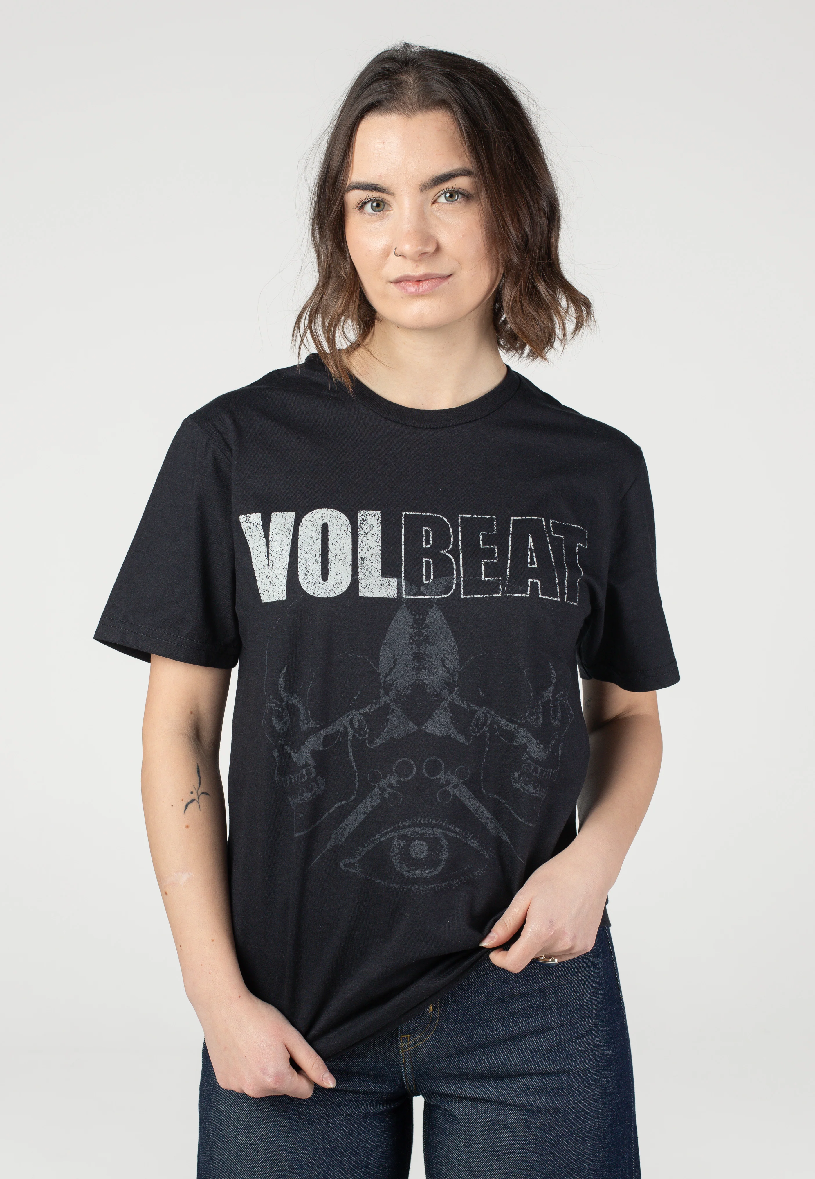 Mirrored Skulls - T-Shirt - Image 5
