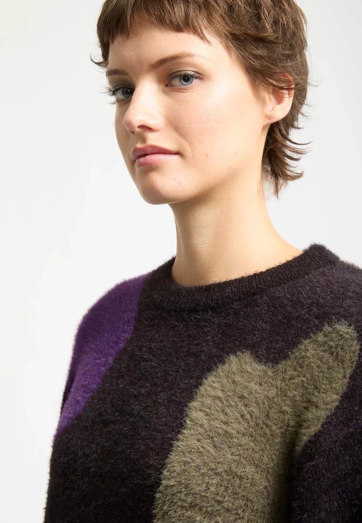 Blowstone Black - Pullover - Image 2