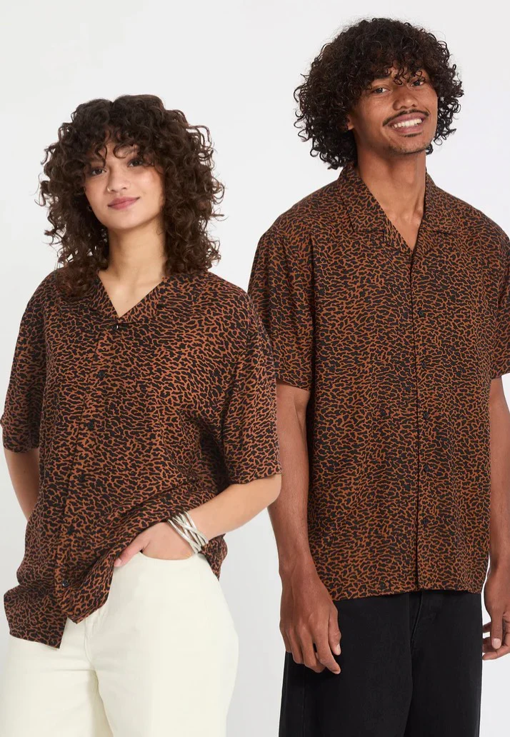 Utopias Print Brown Horn - Shirt - Image 5