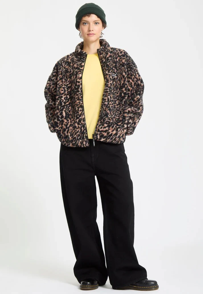 Wylding Out Sherpa Animal Print - Jacket - Image 8