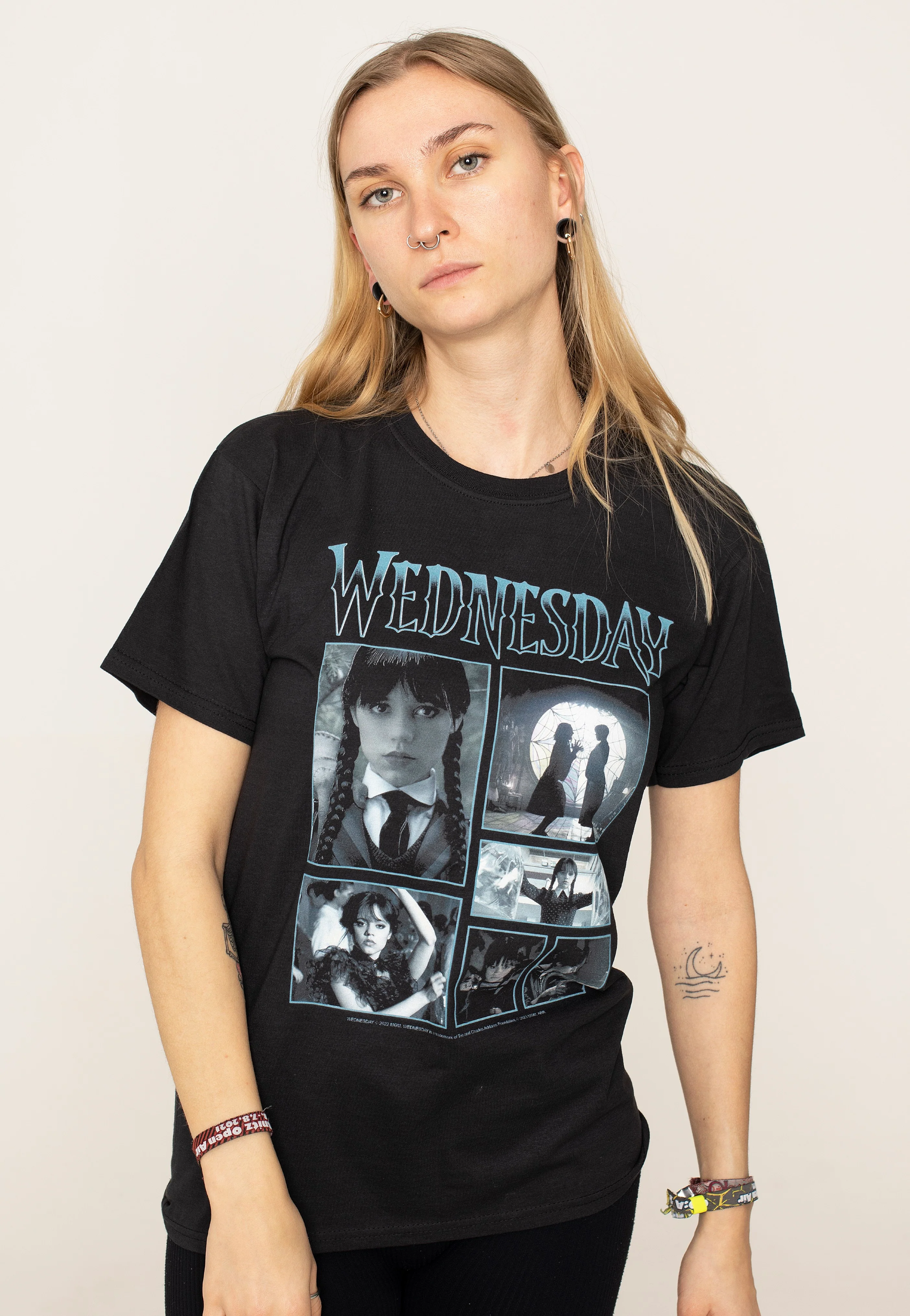 Dancing Wednesday - T-Shirt