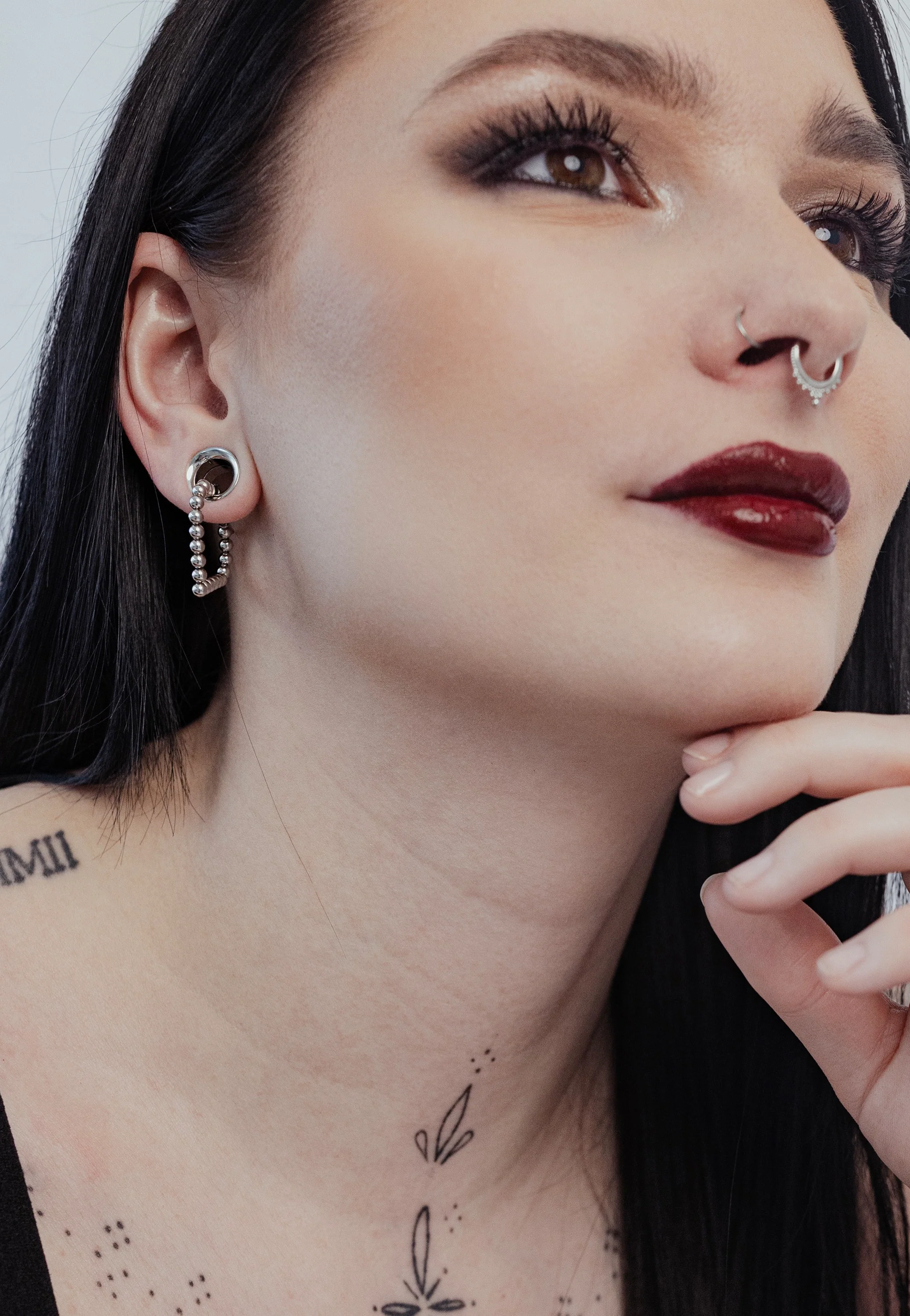 Bubble Polygon Hoops Silver - Earrings - Image 5